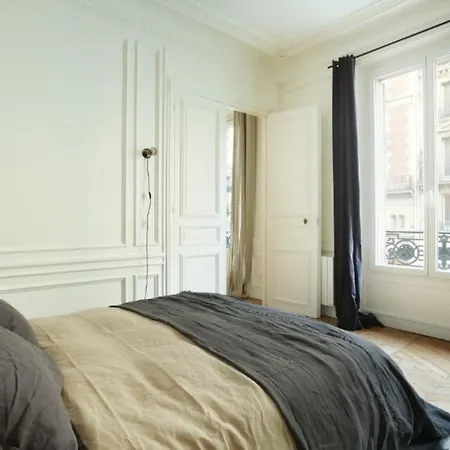 Apartment Louvre