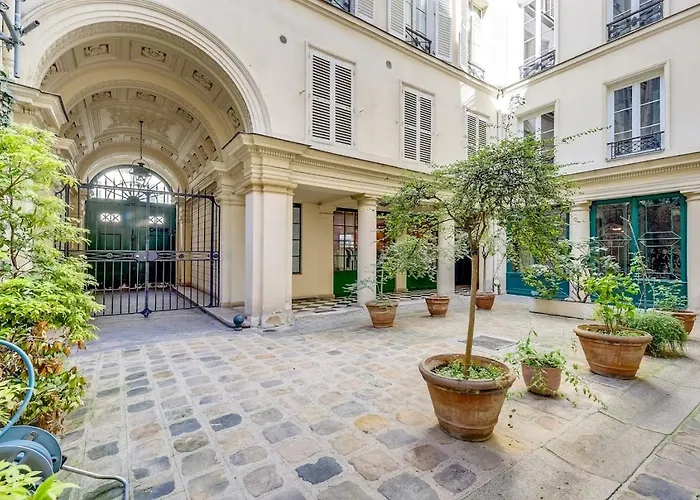 Appartement Louvre Paris